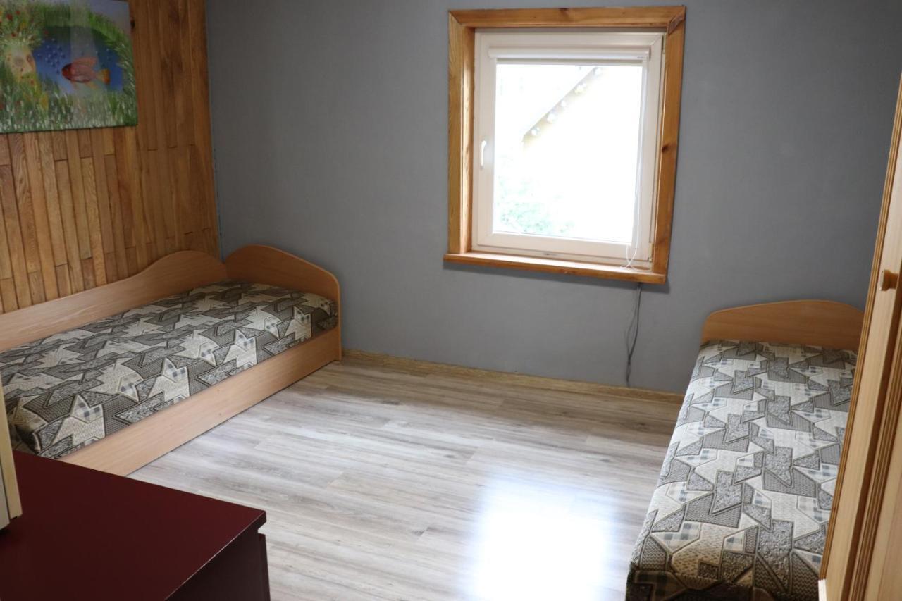 Albergue Nakvyne Apgyvendinimo Paslaugos Daivos Nakvynes Namai Biržai Exterior foto