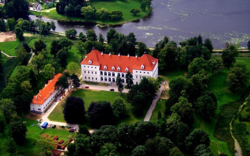 Albergue Nakvyne Apgyvendinimo Paslaugos Daivos Nakvynes Namai Biržai Exterior foto